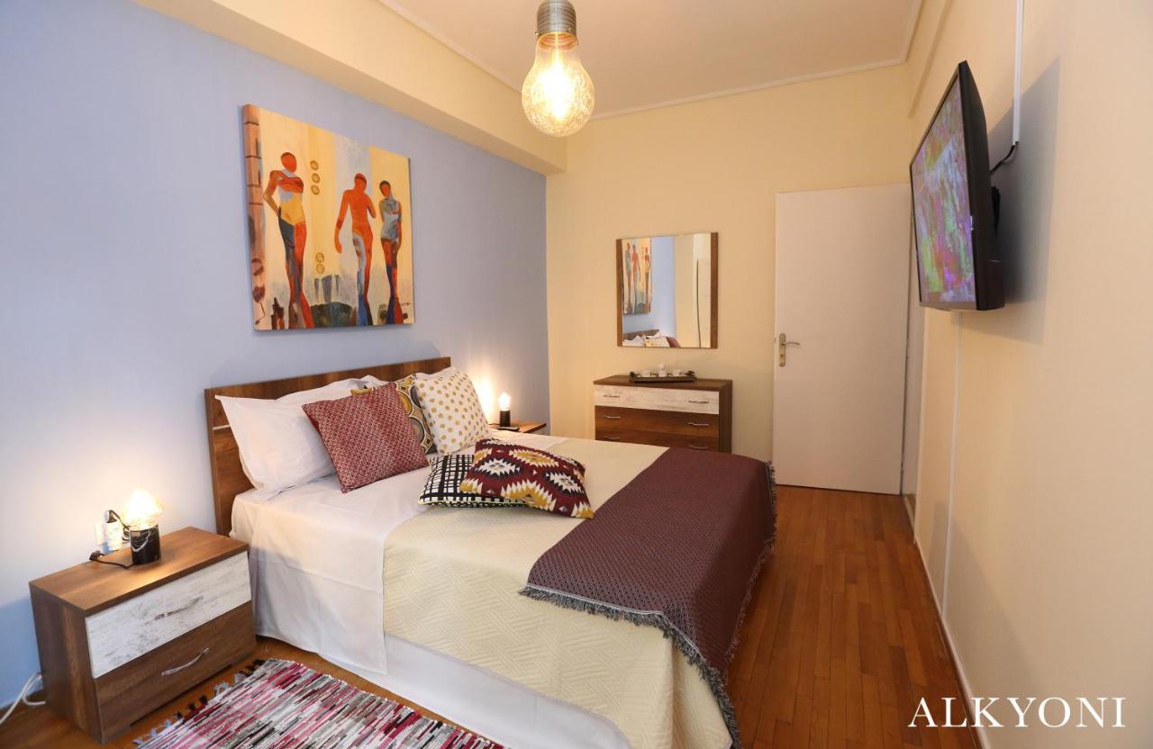 Melma Properties- Alkyoni Apartment By The Sea In Pireu Exterior foto